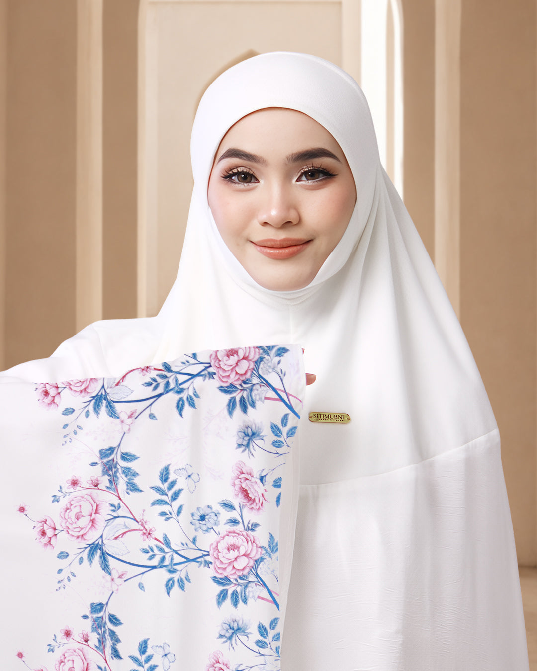 MARYAM JAMELA IN WHITE