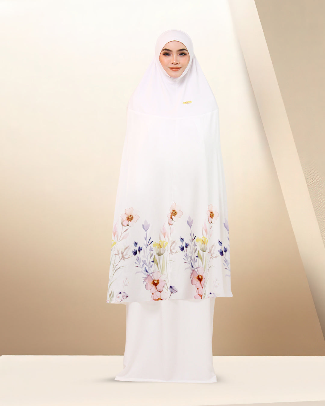 SITI MARISSA IN WHITE