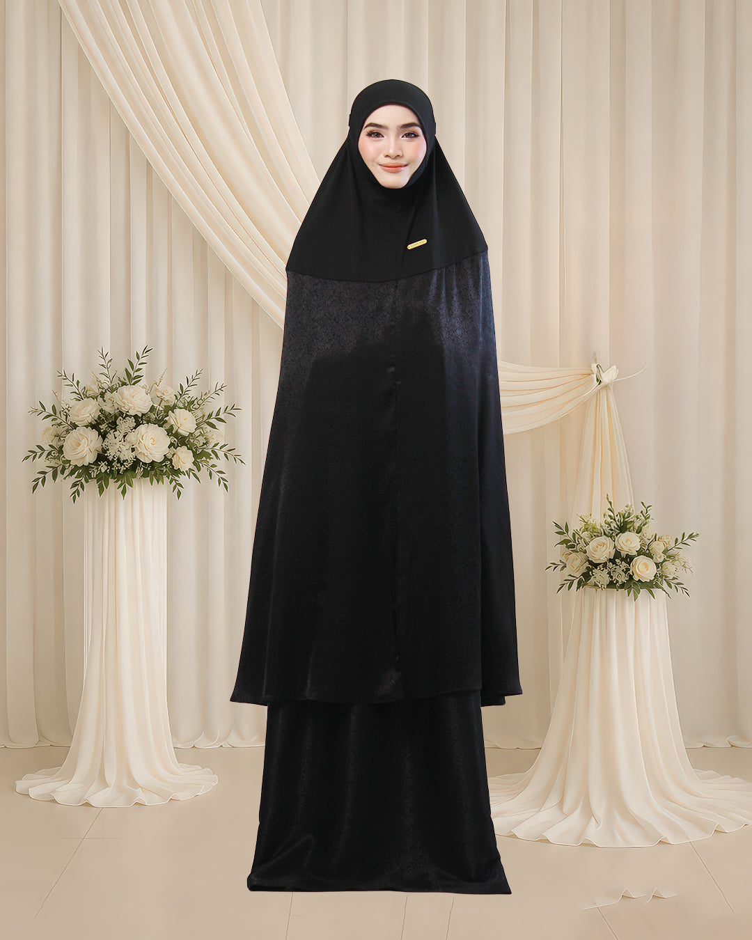 AURA NAJIHAH IN BLACK