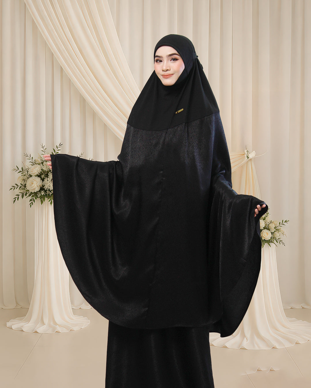 AURA NAJIHAH IN BLACK