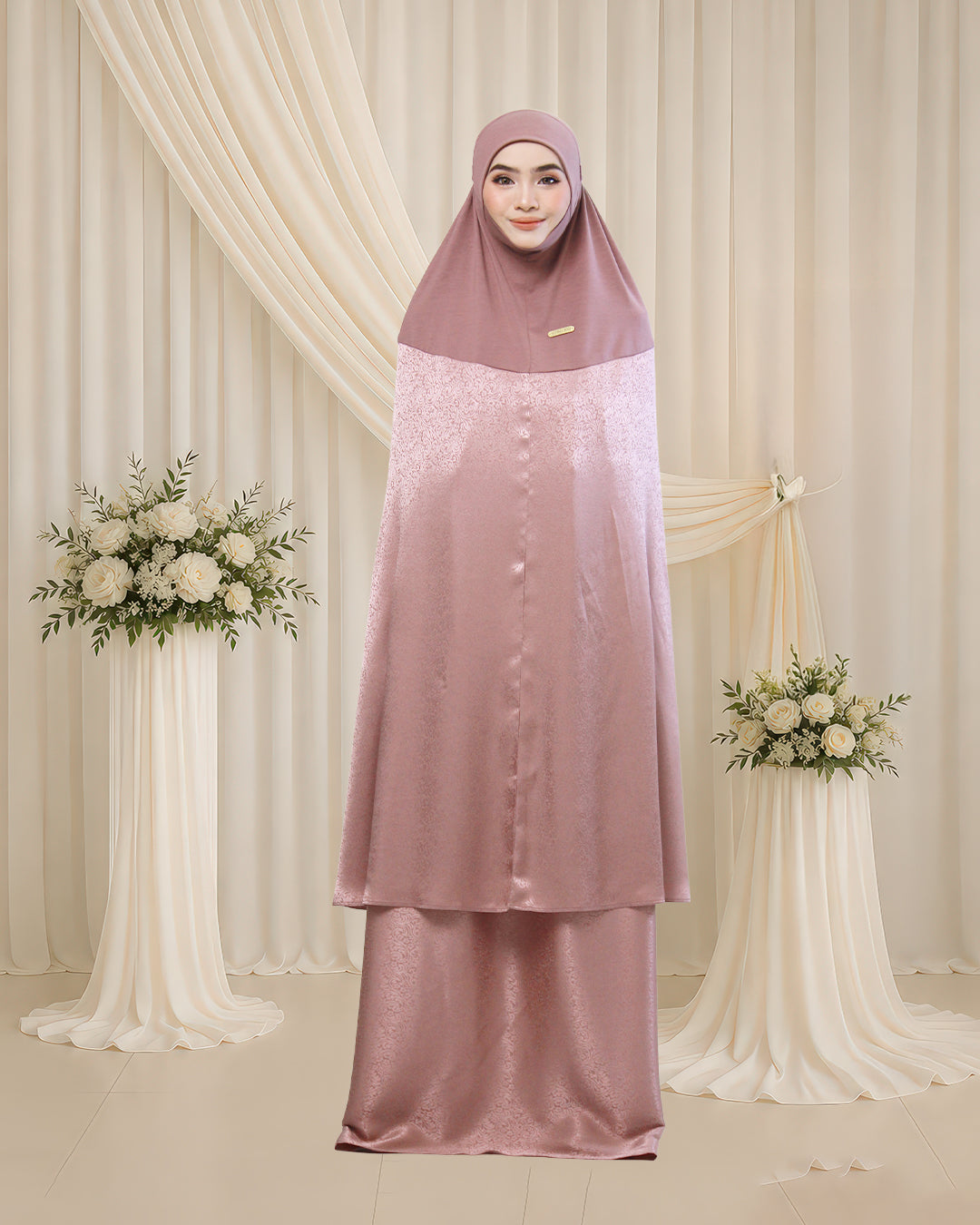 AURA NAJIHAH IN DUSTY MAUVE