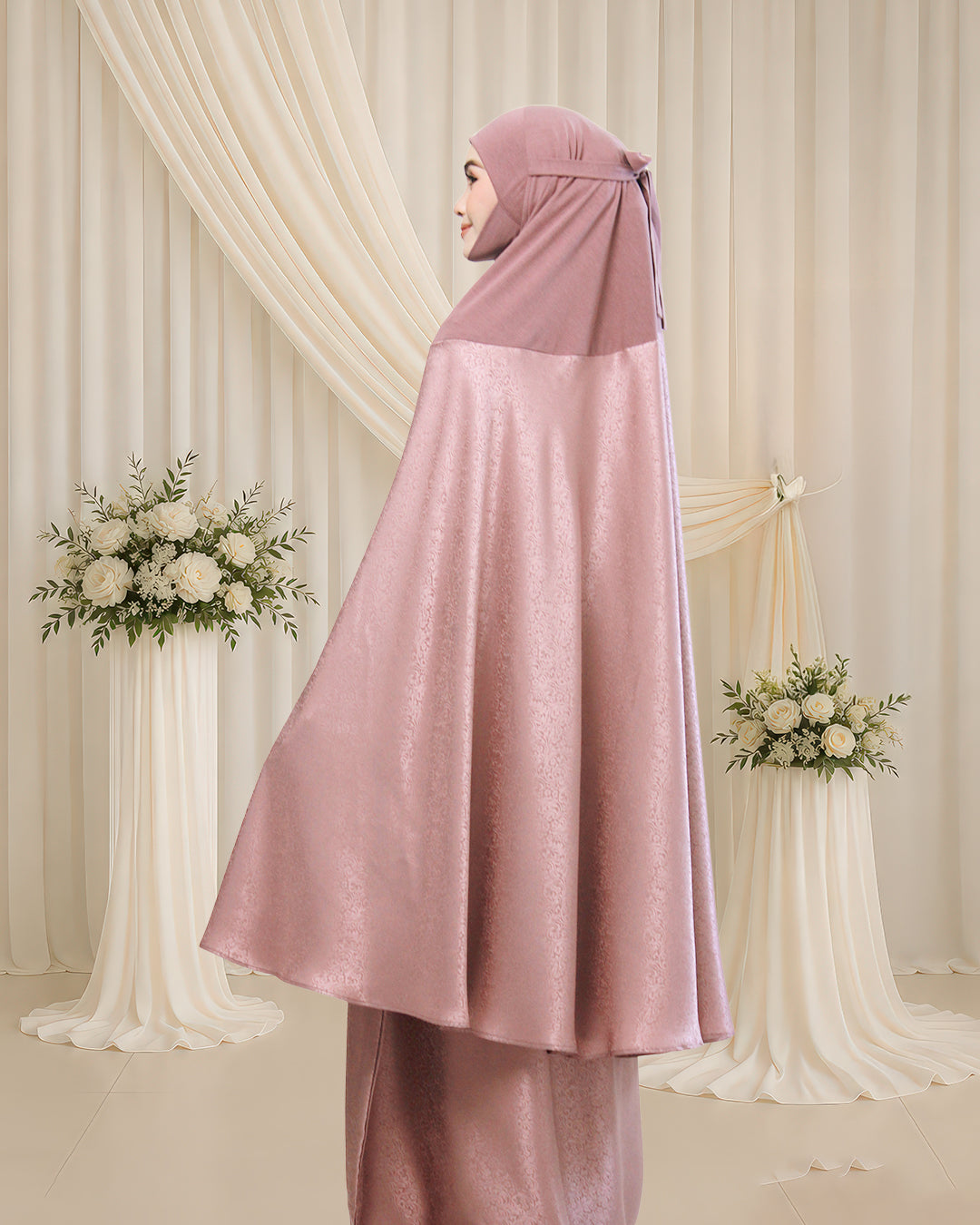 AURA NAJIHAH IN DUSTY MAUVE