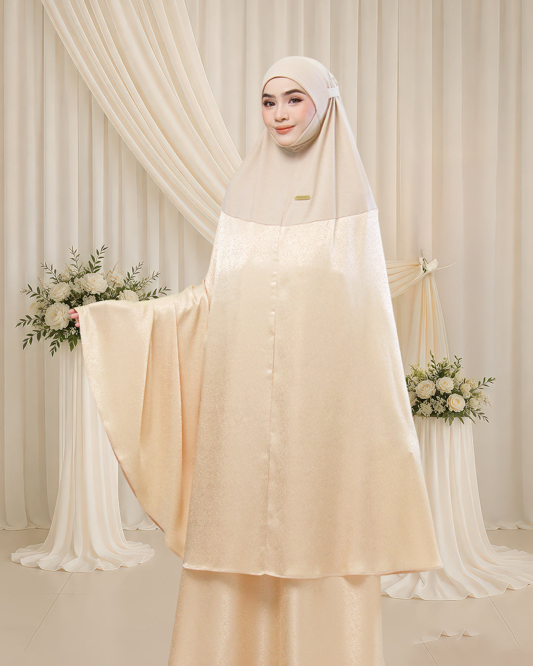 AURA NAJIHAH IN GOLDEN CREAMY