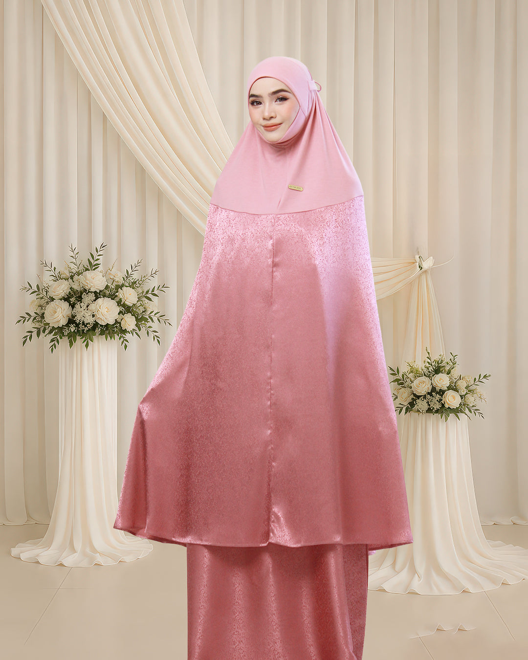 AURA NAJIHAH IN SOFT PINK