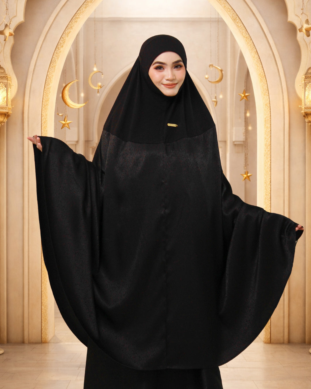 AURA RAMADHANI IN BLACK