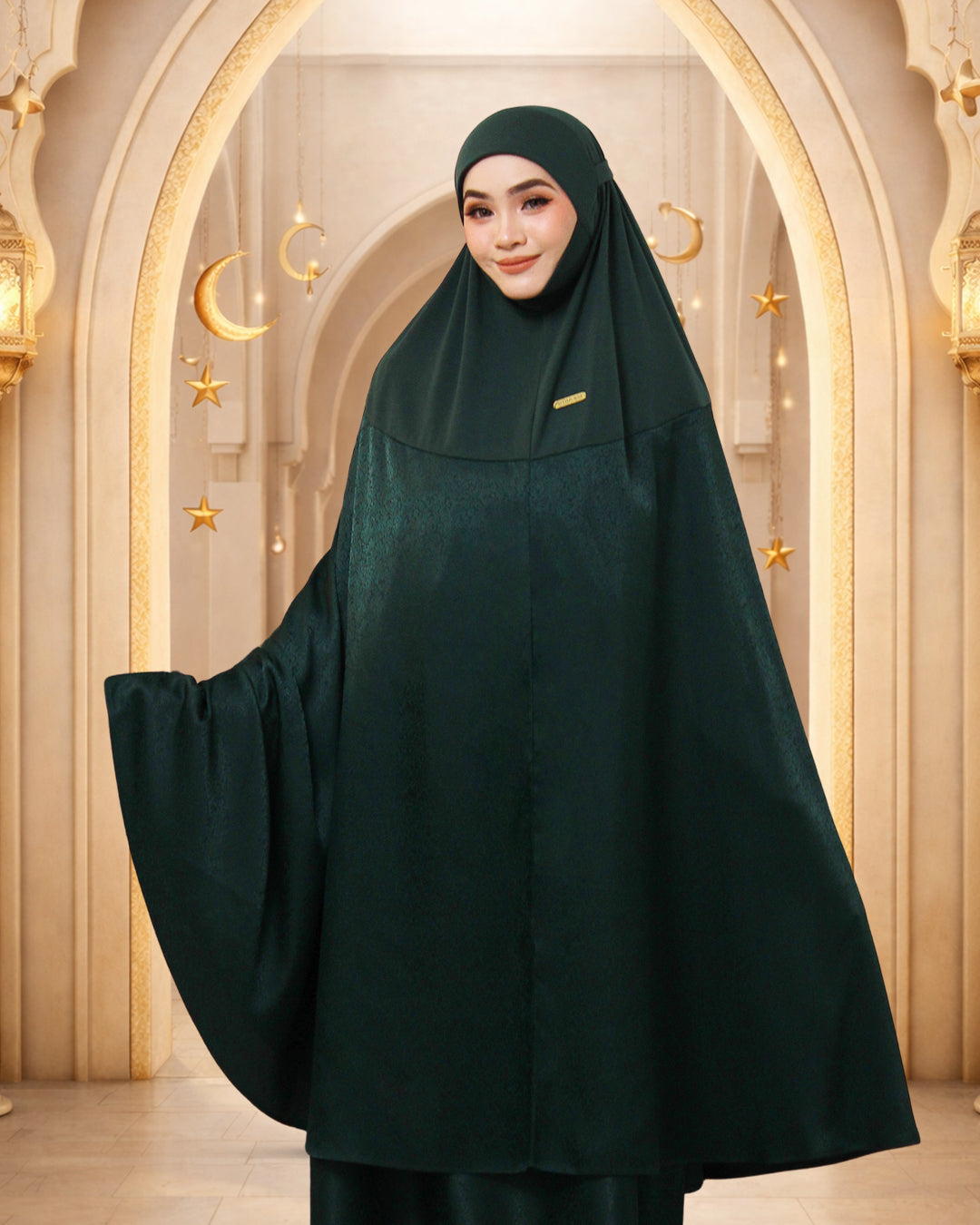 AURA RAMADHANI IN EMERALD GREEN
