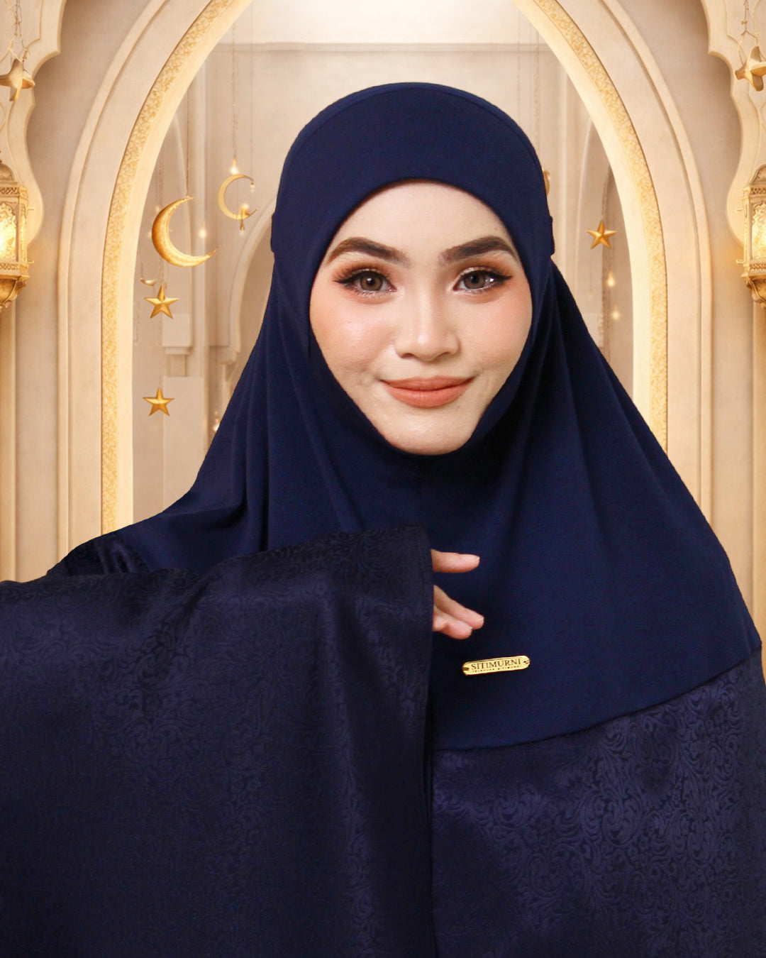 AURA RAMADHANI IN NAVY