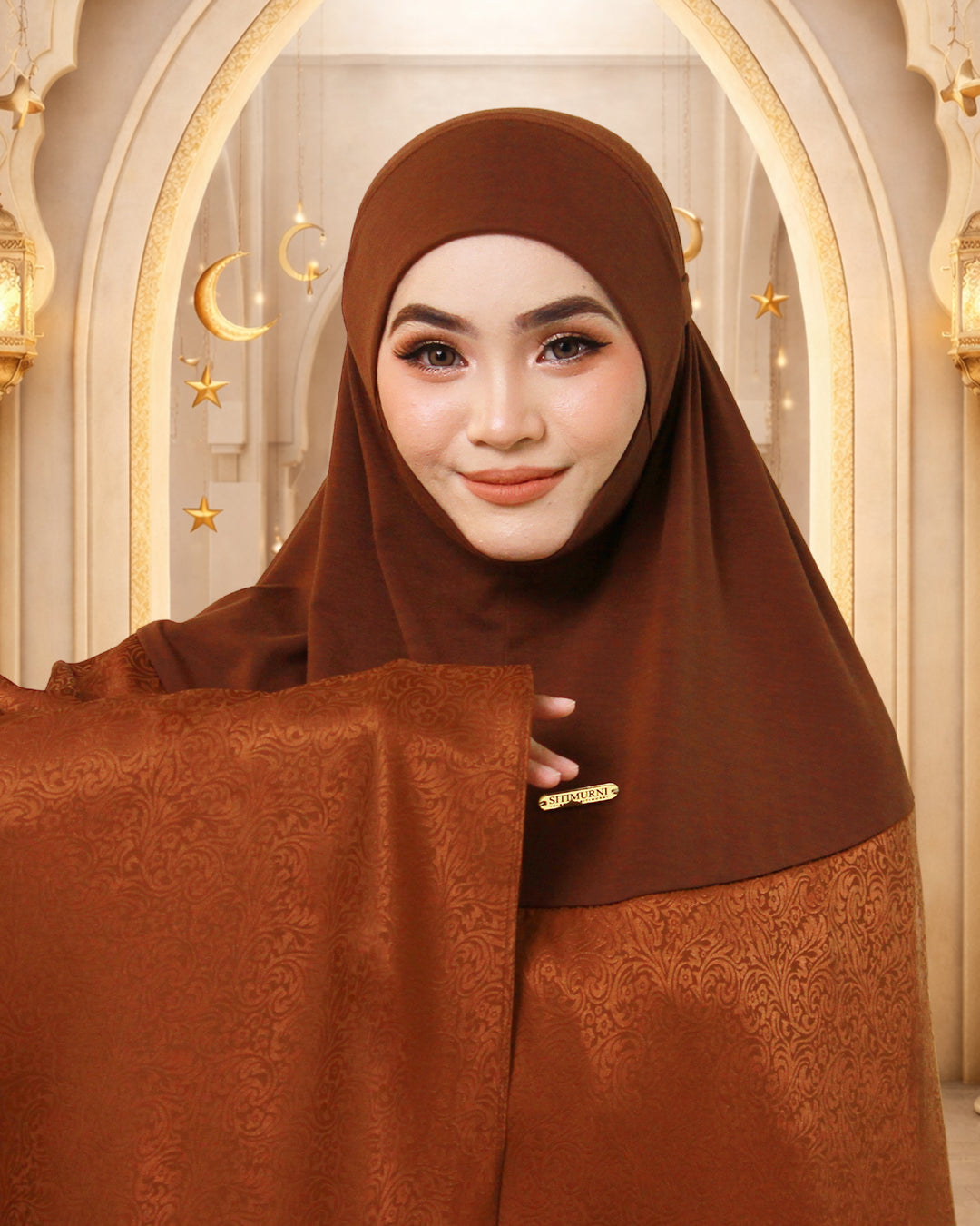 AURA RAMADHANI IN RICH BROWN