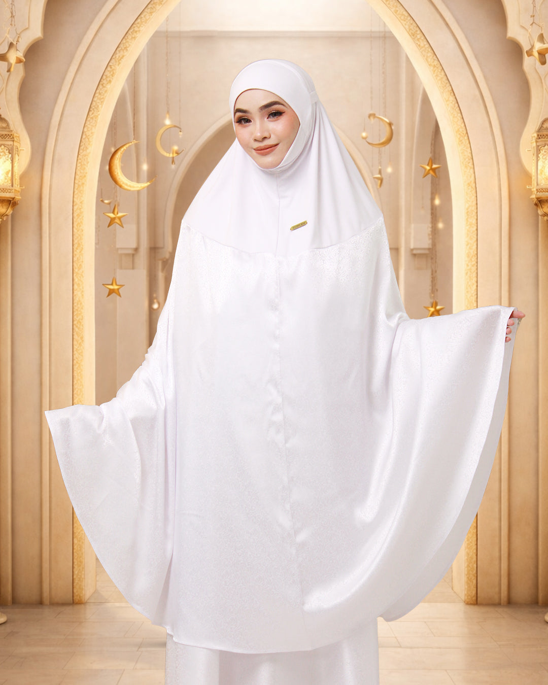 AURA RAMADHANI IN WHITE