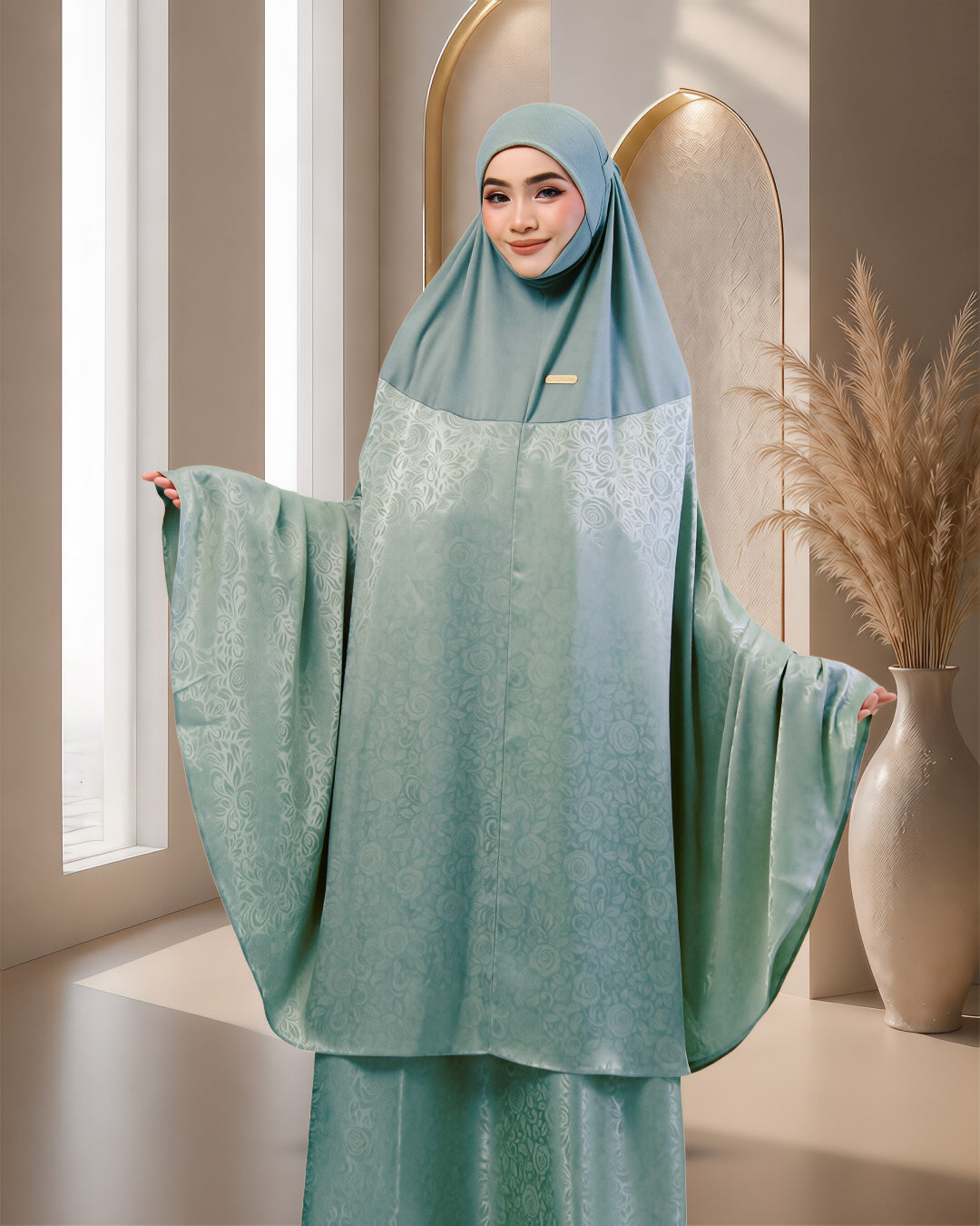 AURA SAFA IN CARRIBEAN TURQUOISE