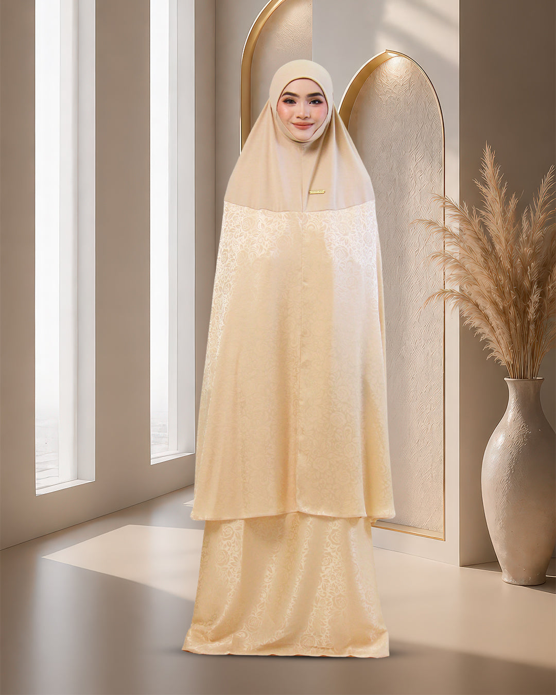 AURA SAFA IN GOLDEN CREAMY