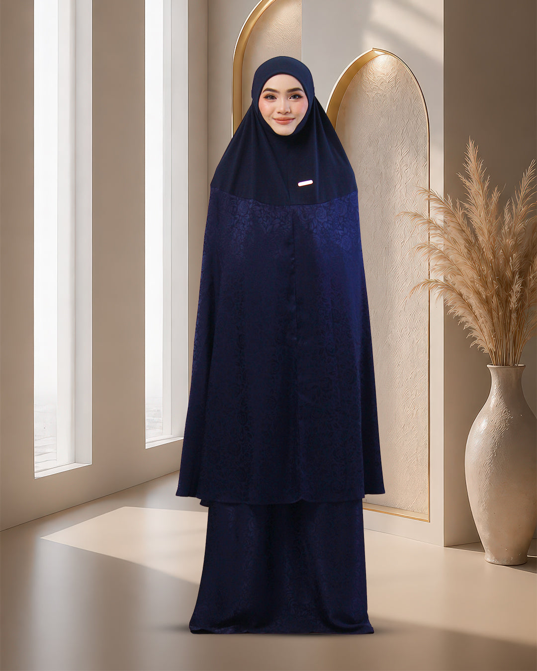 AURA SAFA IN NAVY