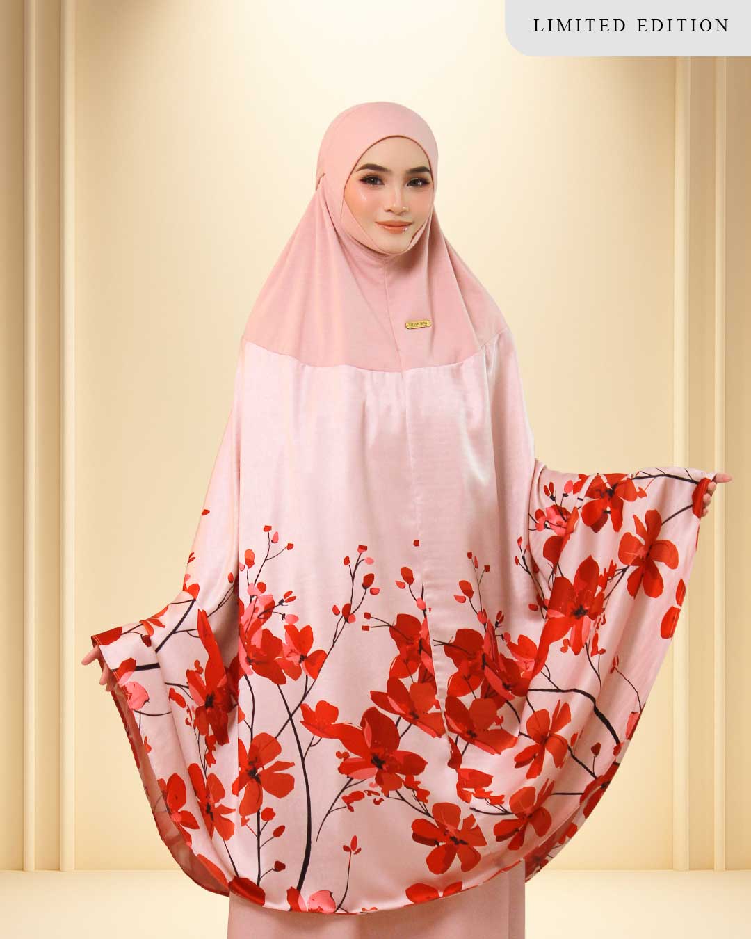 ANIS ZULAIKHA IN PINK