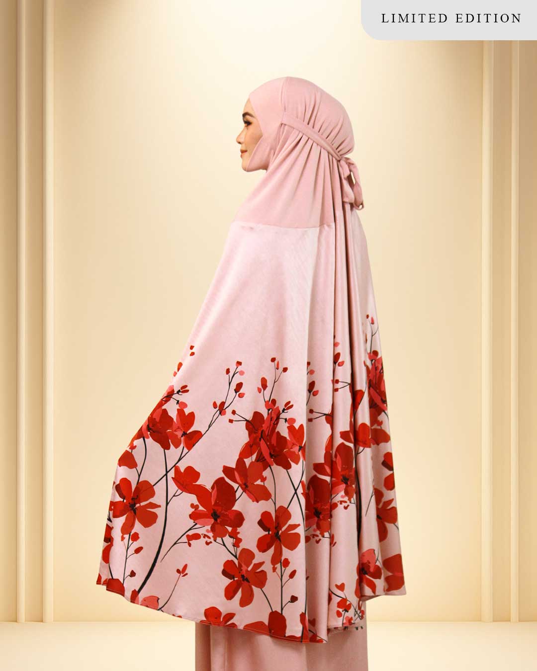 ANIS ZULAIKHA IN PINK