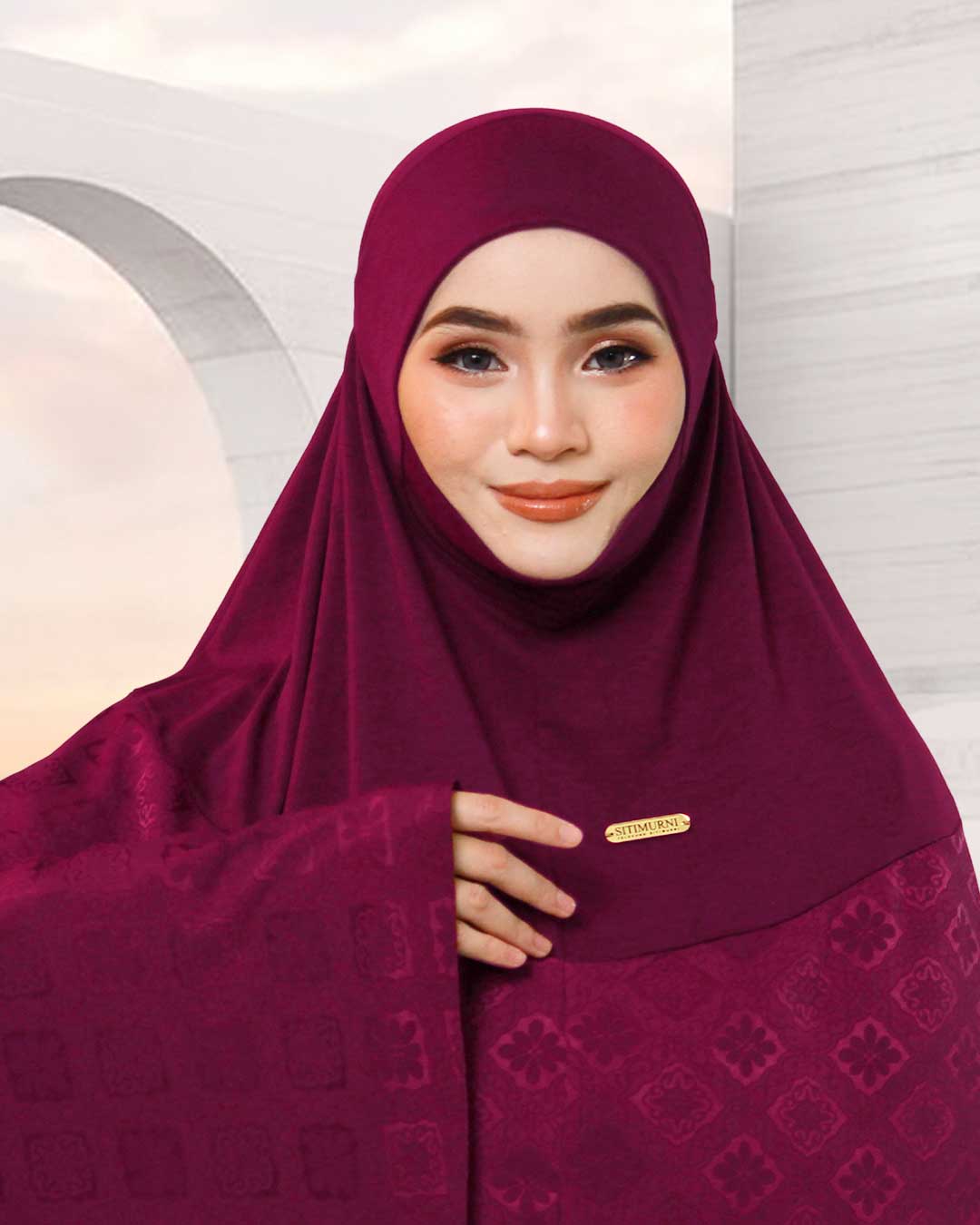 AURA MAHSURI IN BURGUNDY