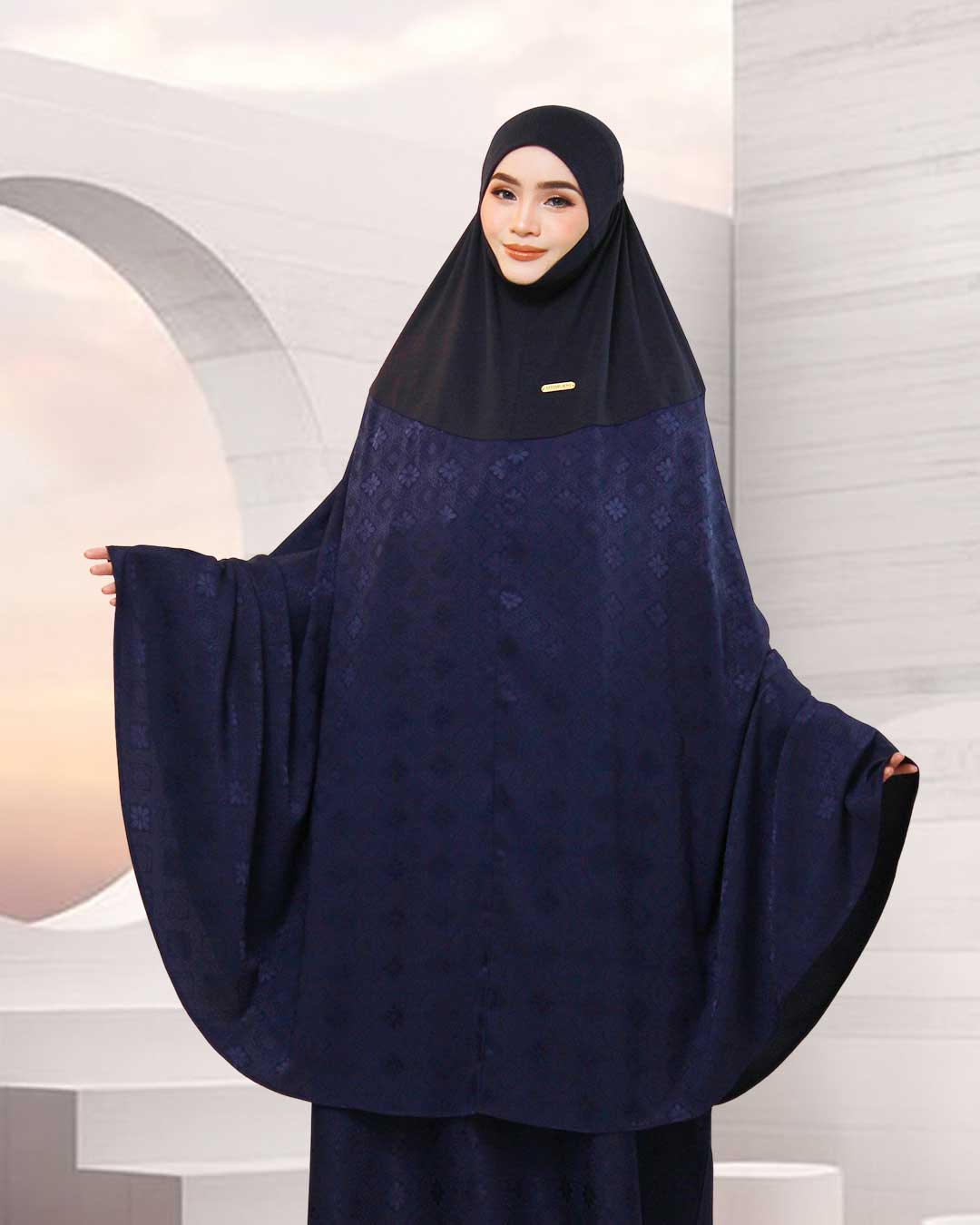 AURA MAHSURI IN NAVY