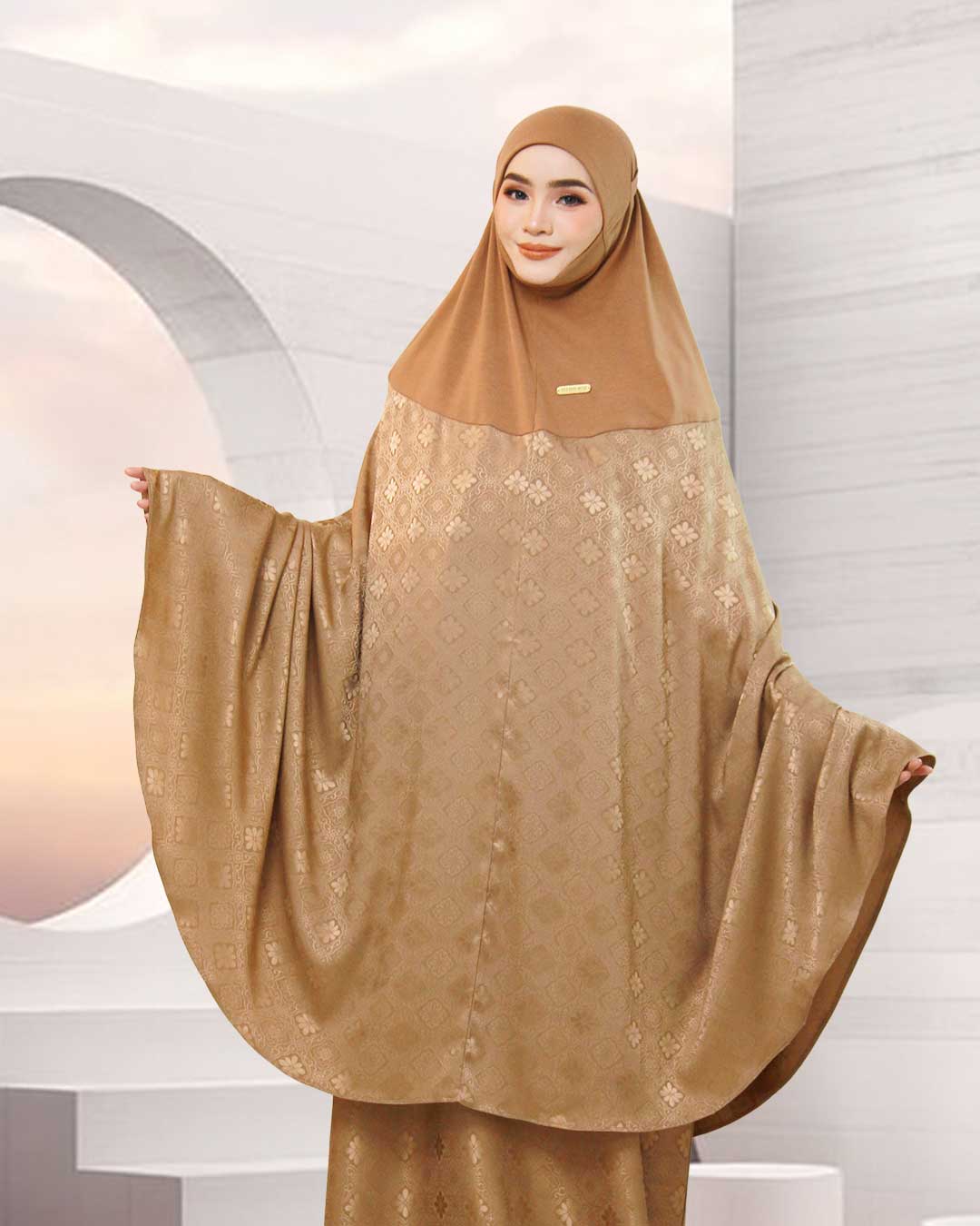 AURA MAHSURI IN NUDE