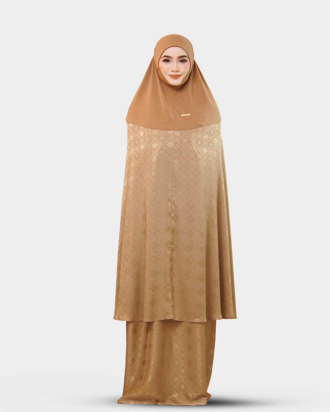 AURA MAHSURI IN NUDE