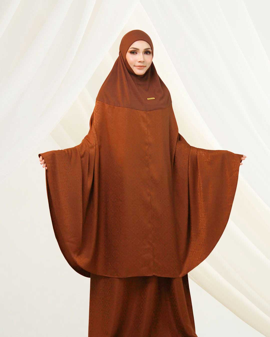 AURA SRIKANDI IN TERRA CHOCOLATE