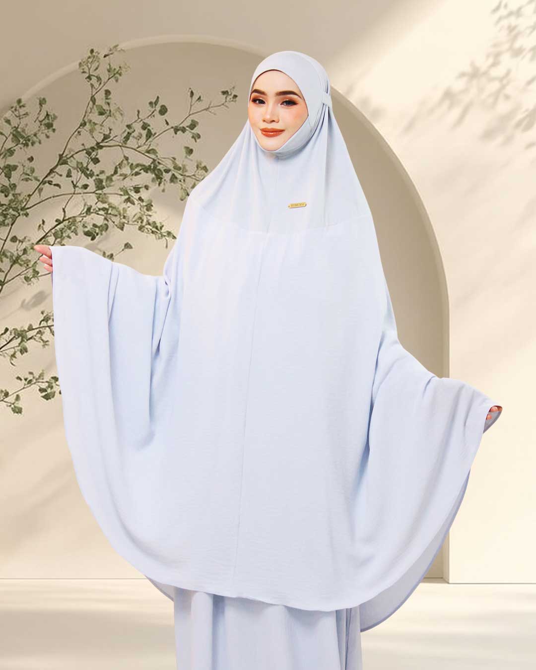 CATALINA IN BABY BLUE