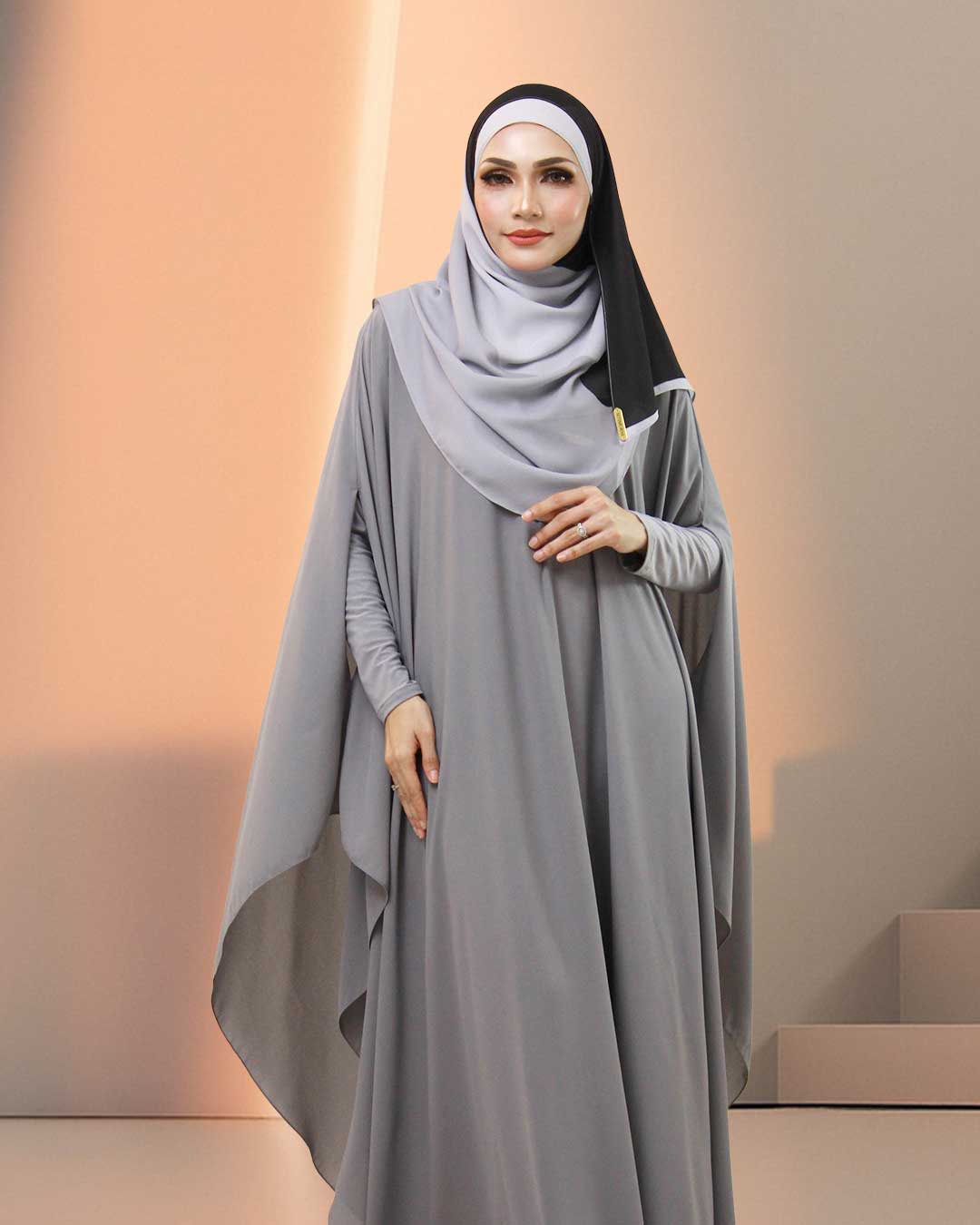 BADARSILA IN MOON GREY