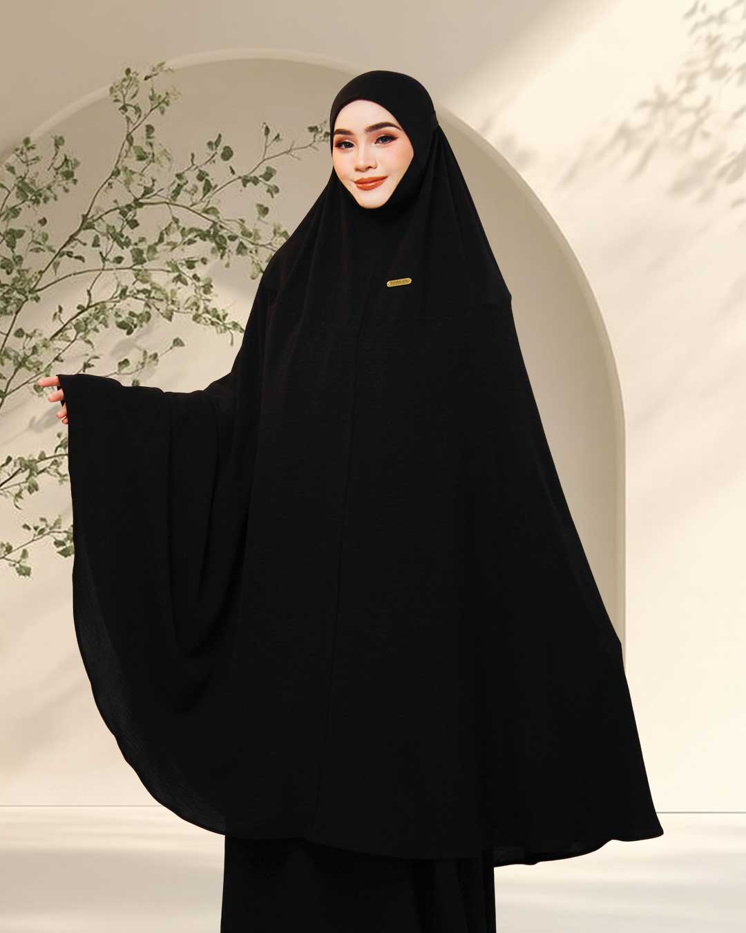 CATALINA IN BLACK EBONY