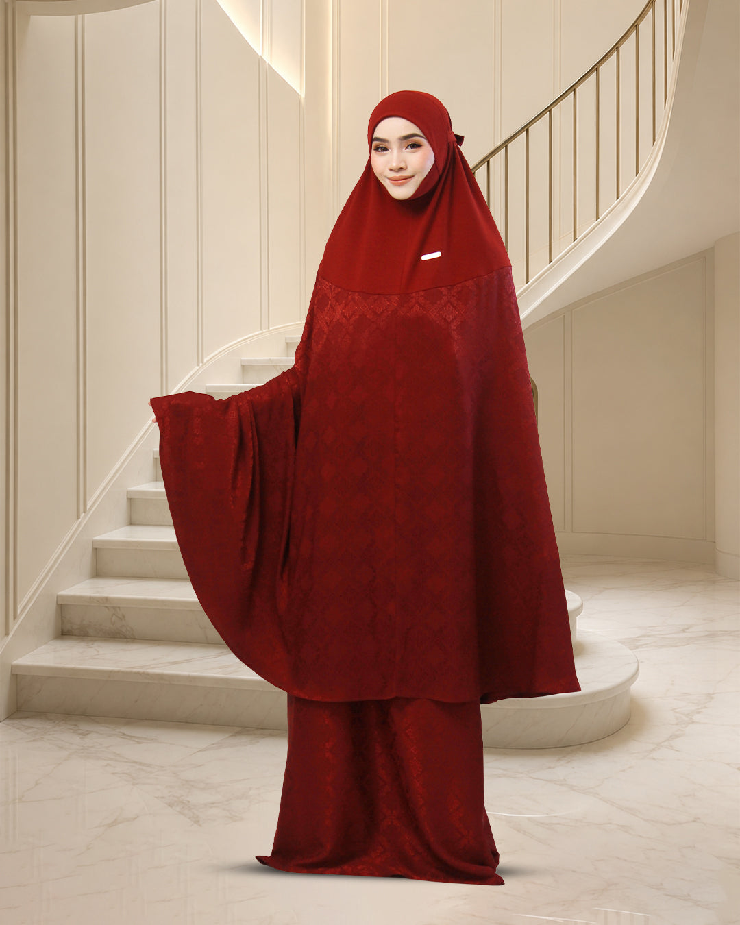 AURA MAHSURI IN BURGUNDY