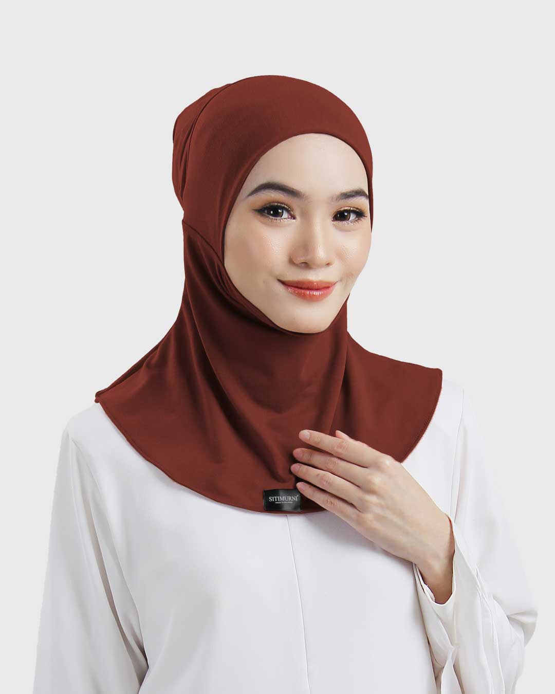 CLASSIC CHIN IN MAHOGANY