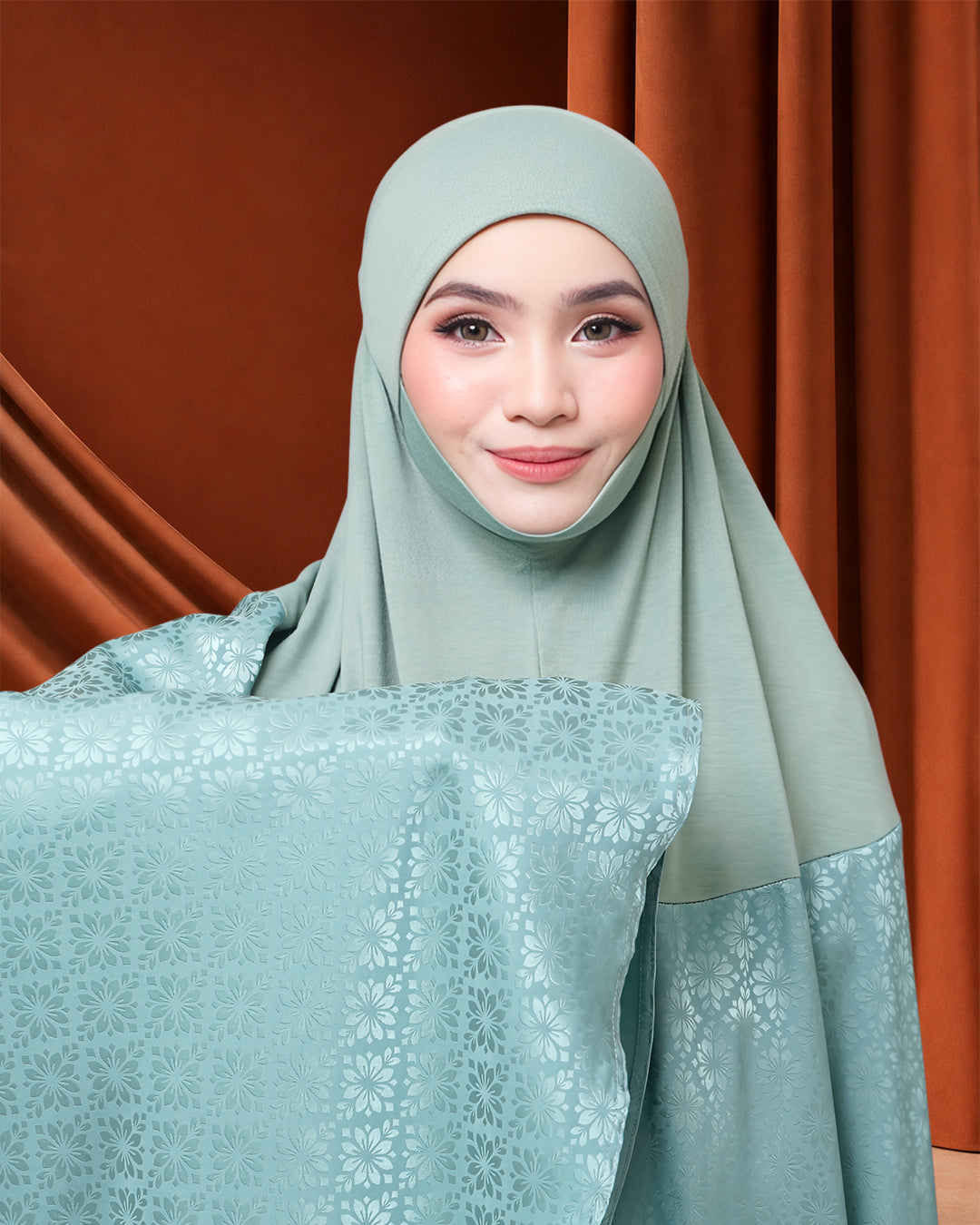 AURA SERI KENCANA IN CARRIBEAN TURQUOISE