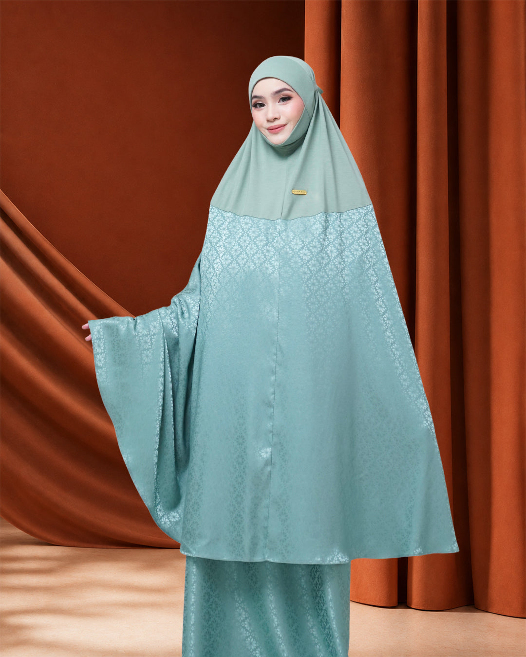 AURA SERI KENCANA IN CARRIBEAN TURQUOISE