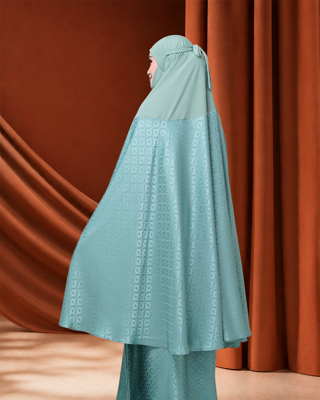 AURA SERI KENCANA IN CARRIBEAN TURQUOISE