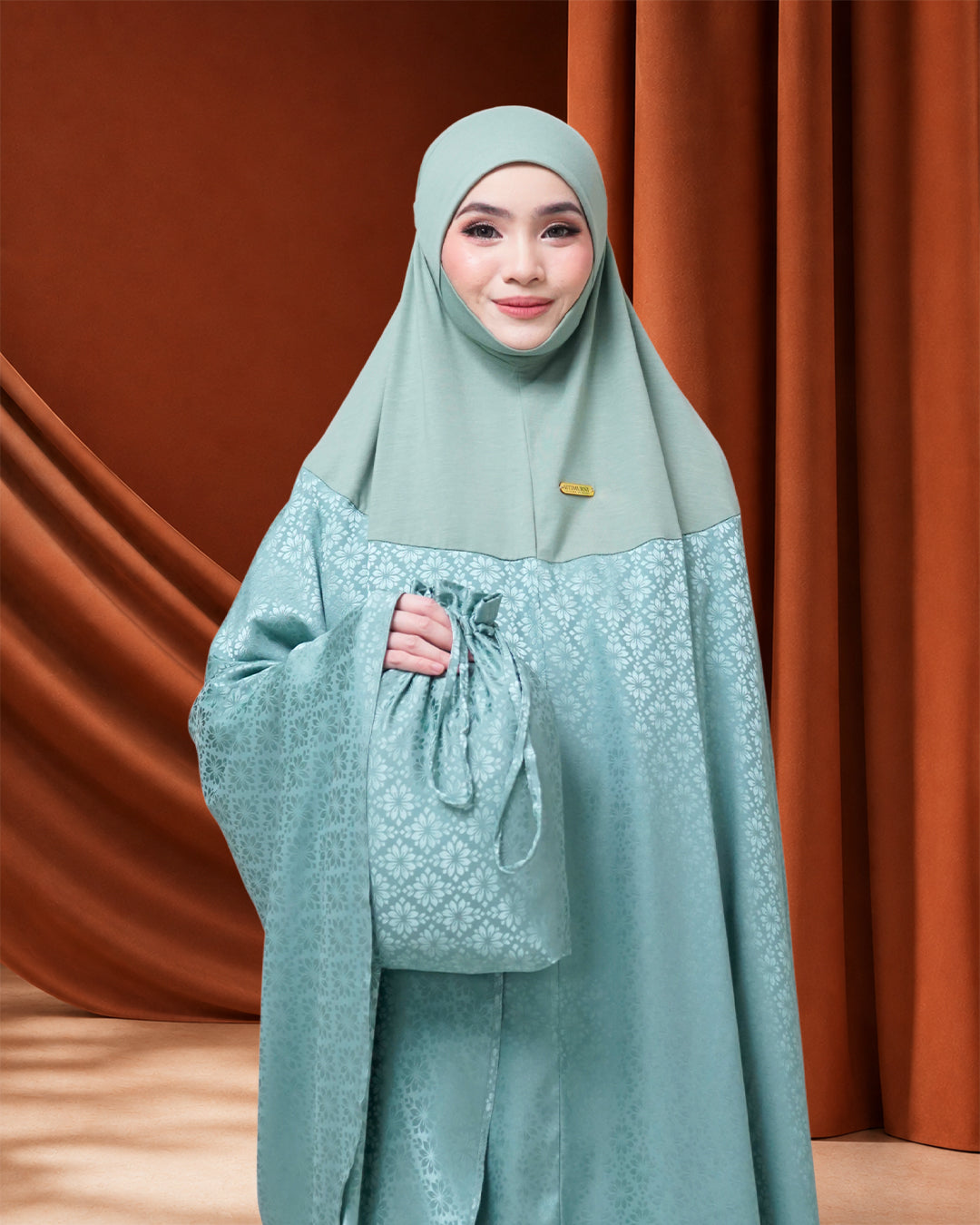 AURA SERI KENCANA IN CARRIBEAN TURQUOISE