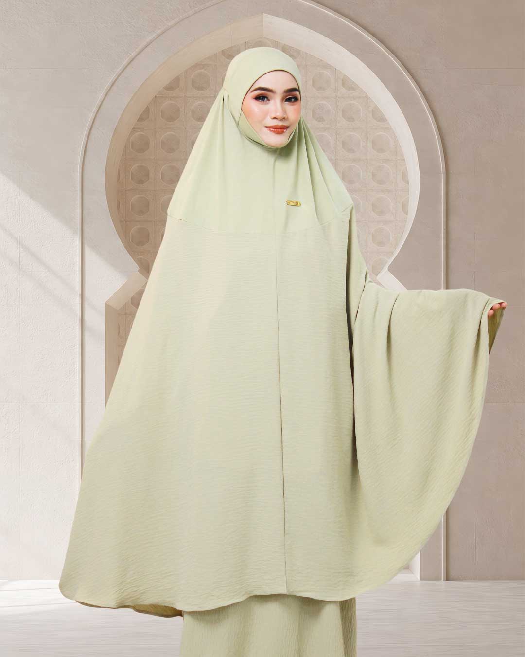 CATALINA IN GREEN