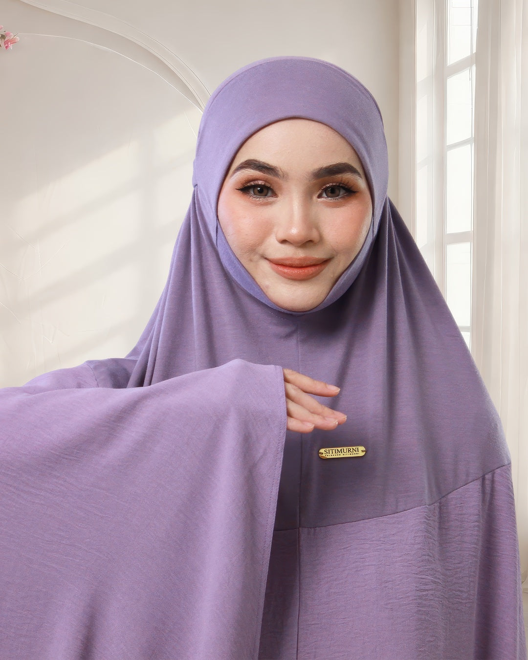 CATALINA IN LILAC