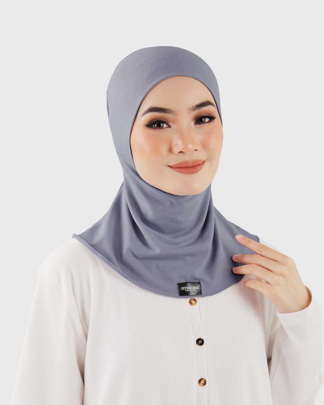 CLASSIC IN SOFT GREY