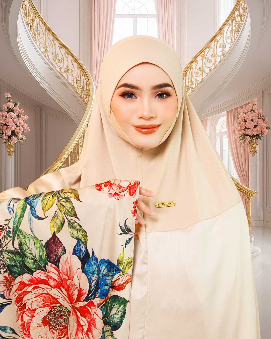 ELARA SAFIYYA IN NUDE