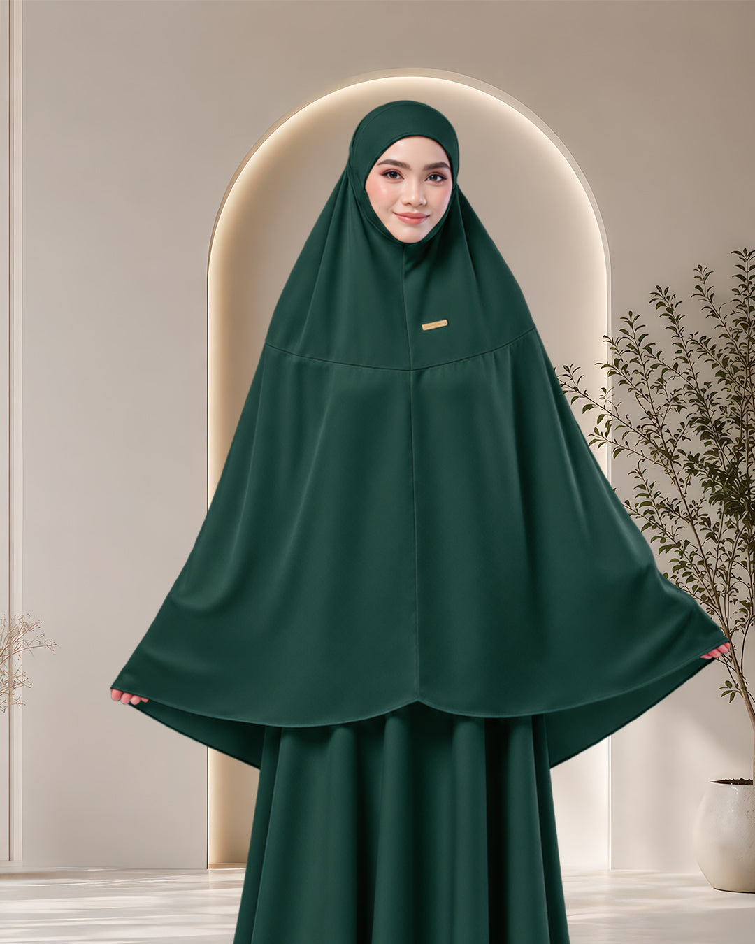 NUR UMRA IN EMERALD MIST
