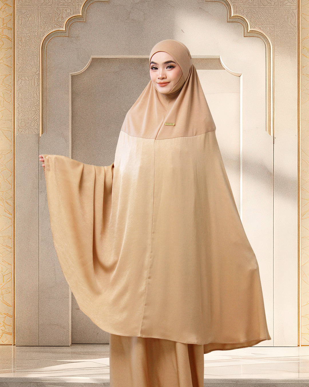 ALWANI IN GOLDEN SAND