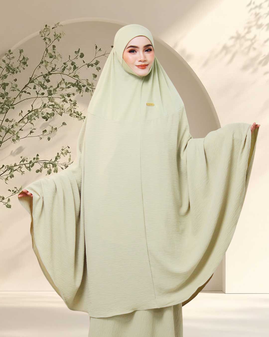 CATALINA IN GREEN