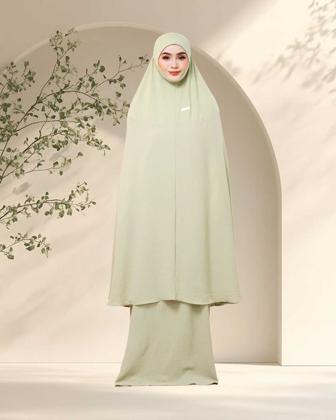 CATALINA IN GREEN