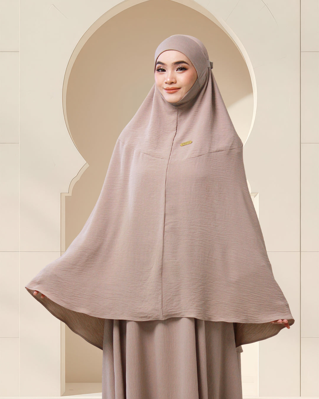 NUR HANNAH IN KHAKI