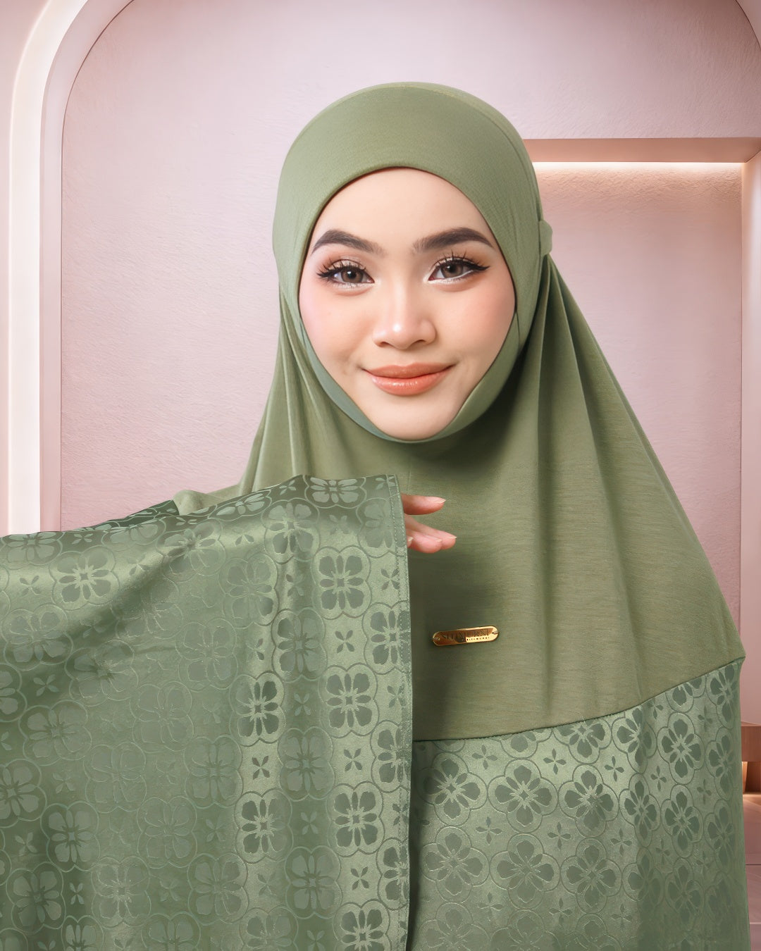 AURA KIRANA IN OLIVE GREEN