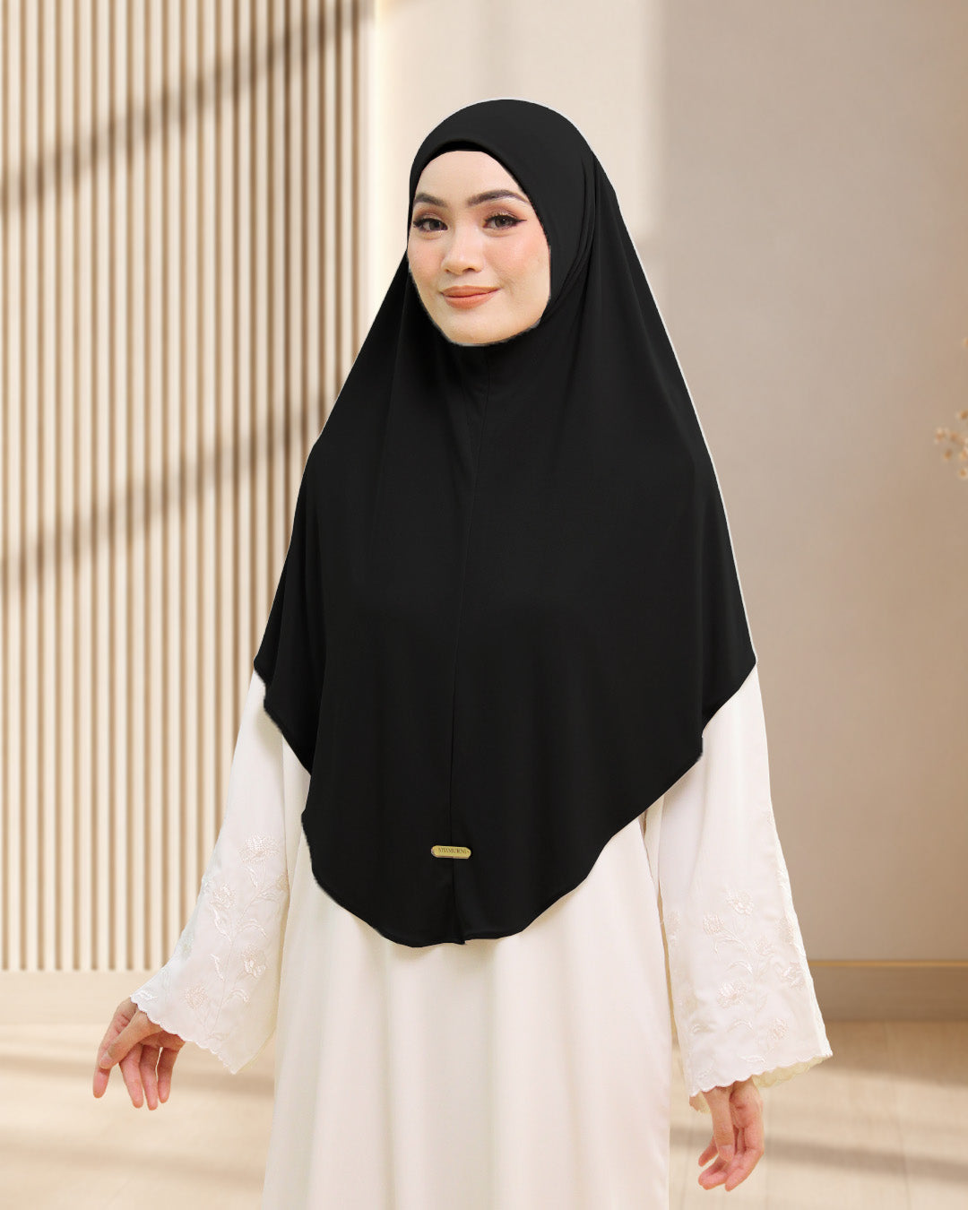 KHADIJAH IN SABLE BLACK