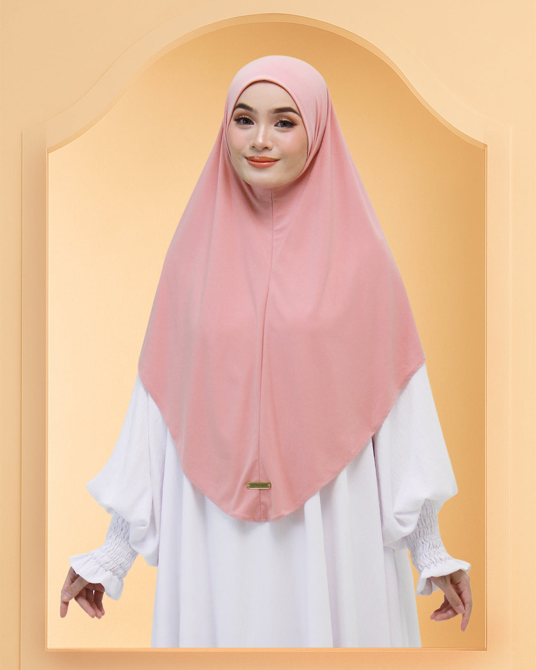 KHADIJAH IN COTTON CANDY PINK