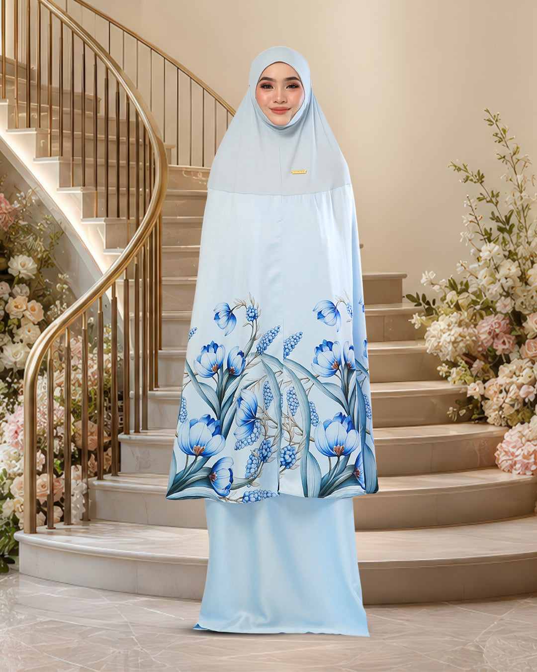 SURI ZAHRA IN BLUE