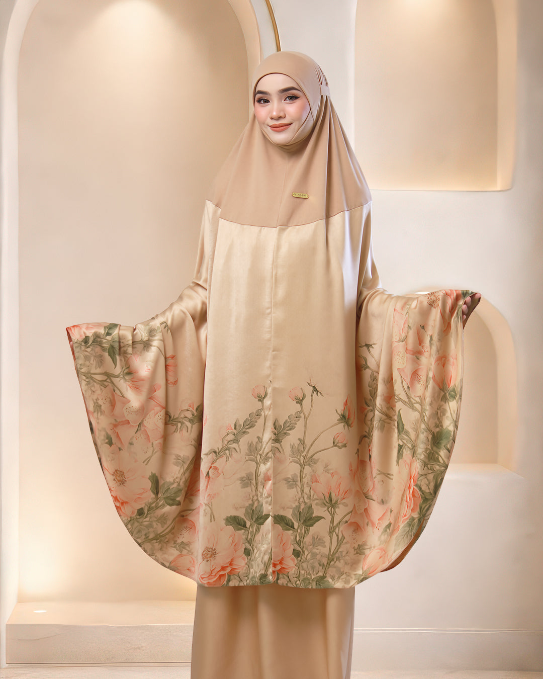 SALMAH IN NUDE
