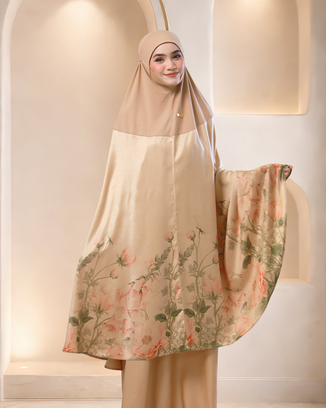 SALMAH IN NUDE