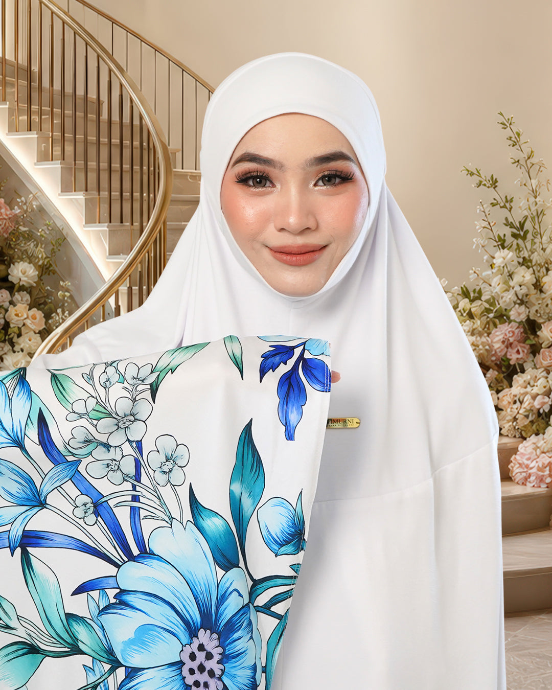 DAHLIA CEMPAKA IN WHITE