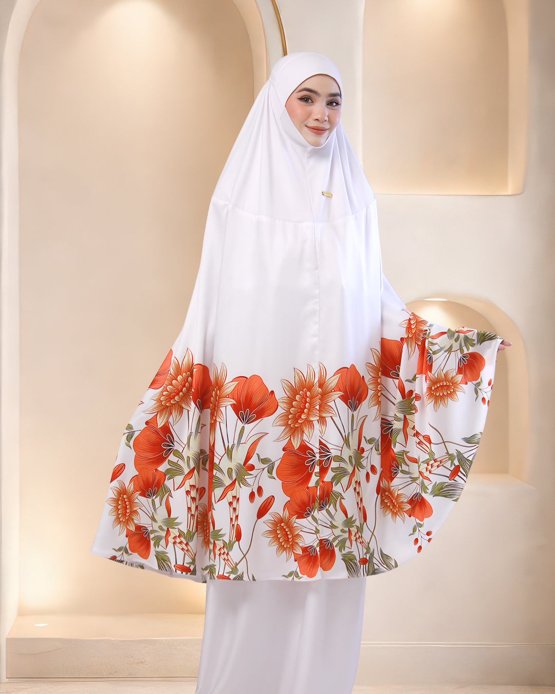 ZULIYANA IN WHITE