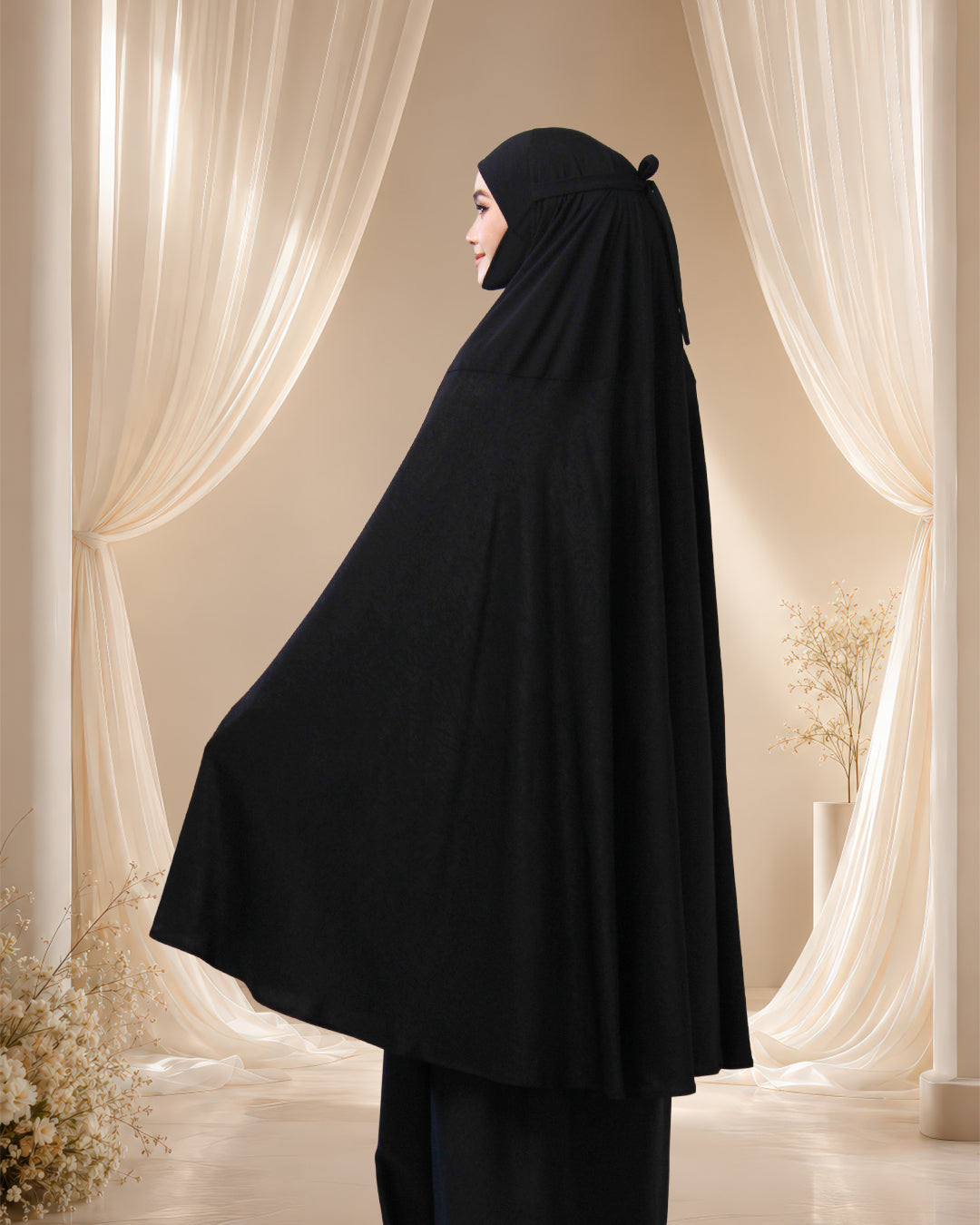 ALWANI IN LEATHER BLACK